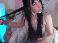 Bonsoir à tous, je suis Coralou. Ici pour créer un espace où la sensualité et l’élégance se rencontrent. J’aime partager des moments intimes, pleins d’excitation,je vous invite à me rejoindre pour des échanges sincères et des instants inoubliables. Laissez-vous emporter par la magie du moment. L’un de mes péchés mignons , c’est les petites chiennes soumises Tu es là pour me satisfaire, pour obéir, pour vibrer sous mon contrôle. Je sais exactement comment te faire perdre le contrôle, comment te faire supplier sans même te toucher…mais toujours selon MES règles .Mes spécialités : EN PV JE NE ME DESHABILLE PAS SAUF SI TU ME FAIS VIBRER,,VIP EXCLUSIVEMENT, dirty talk ,masturbation doigts et dildo, domination (CEI,SPH, JOI), rôle play