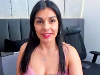 Hello! I am a very kind woman, I love meeting new people and cultures. I love having fun on the webcam and having a delicious and passionate moment