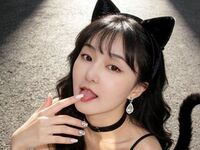 kinky cam JiangHuihui