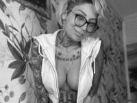 naked cam girl photo LuckyDeniz