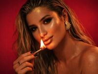 fingering webcam girl MaddieVixen