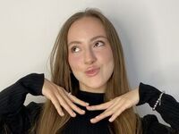 adult liveshow MertieStaheli