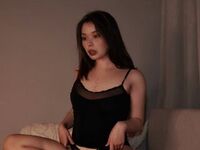 naughty cam girl fingering pussy MollyShmolly