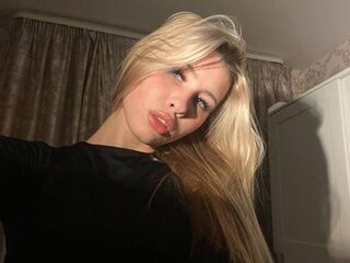 adult webcam chatroom RowanBellamy