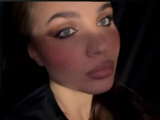 camgirl chat room SeemaRedhouse