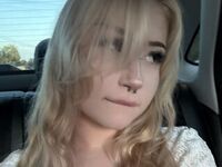 naked camgirl masturbating VerlieRentar