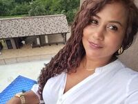 webcam striptease show Yiya