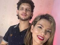 live sex show couple MiaAndCharly