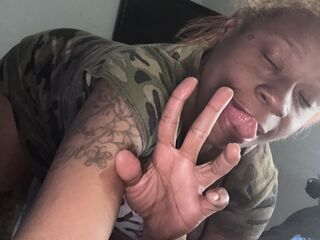 ass spanking webcam girl DreamStar