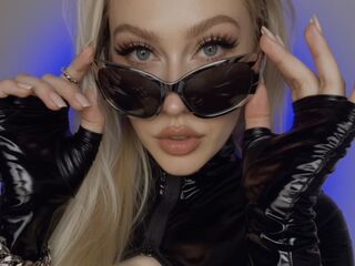 ass spanking cam slut LiyaWilde