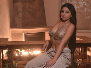 show live AishaObsession