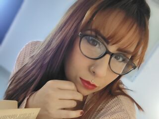 naked cam girl masturbating with vibrator AmberFernandez