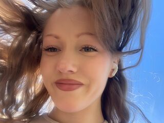 webcam striptease show AnnikaRodrigez