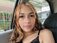 naughty camgirl masturbating with vibrator AntonellaVurgos