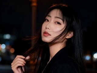 masturbating girl BeIIaDiana