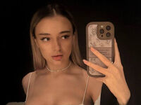 naked cam girl picture BertaVostal