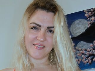 free chat CandanceSmith