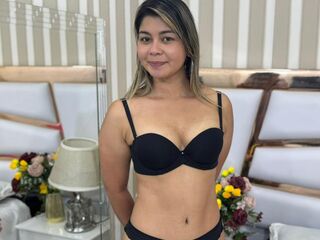 beautiful girlcam CarlyJoness