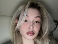 chatroom webcam picture CaseyHemmerling