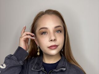 naughty cam girl picture CaseySalizar