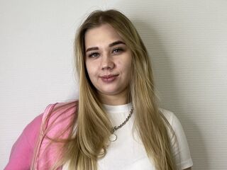camgirl pic CathernLoven