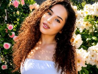 adult webcam chatroom CharisFernette
