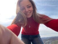 camslut topless DeeLorrie