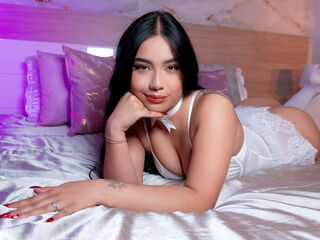 topless webcamgirl DianaBardot