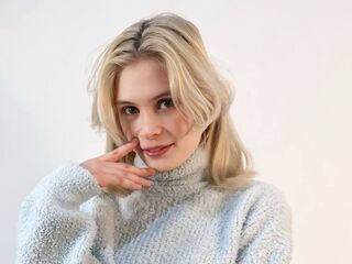 naked girl with webcam DionTarzia