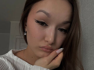 sexy webcamgirl pic EdaScantling