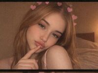 dirty webcam picture ElaraWinslow