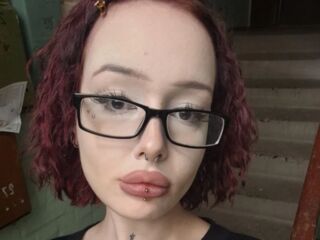 teasercam EleanoraNewell