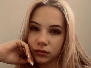 webcamgirl live sex EleonoraTutuska