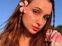 hot sex webcam ElisaHeathe