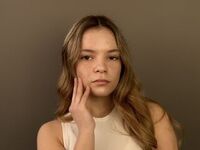 webcam girl chatroom ElmerRoche