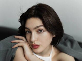 camslut fingering shaved pussy ElvieTorbett