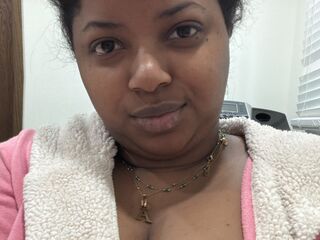 webcamgirl chat EmilyQuezada