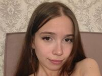 camgirl playing with vibrator EvaDunmore