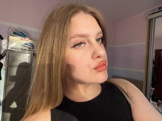 voyeur webcam GraceHollis