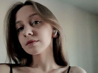 masturbating webcamgirl HildHakes