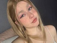real live webcam HoneyLumi