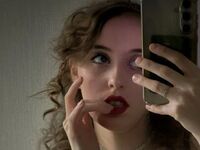 naked girl with webcam masturbating with dildo IrishMcauliffe