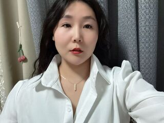 cam girl showing tits JeanBolling