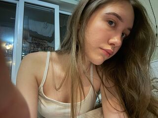 topless cam girl JeniseLozado