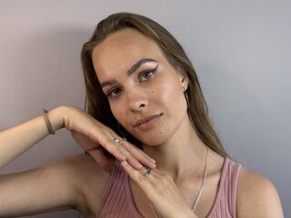 jasmin live show JerilynMominee