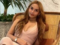 camwhore masturbating with vibrator JovelDargen