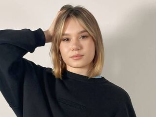 nude web cam JoyeLatin