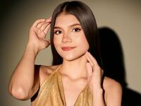 naked cam girl masturbating with sextoy JulietaMoretti