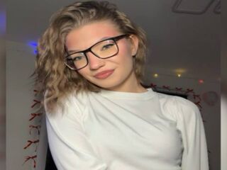 livesex KatieGoodacre