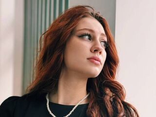 kinky webcam photo KristinaGuernsey